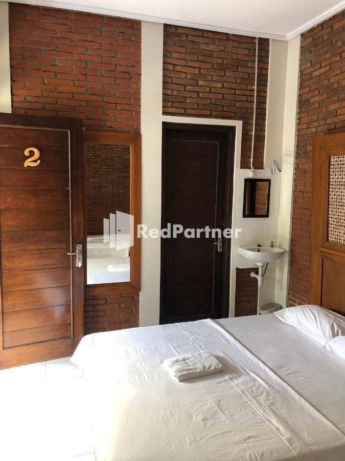 Rifka Annisa Guesthouse Syariah Redpartner Yogyakarta Luaran gambar