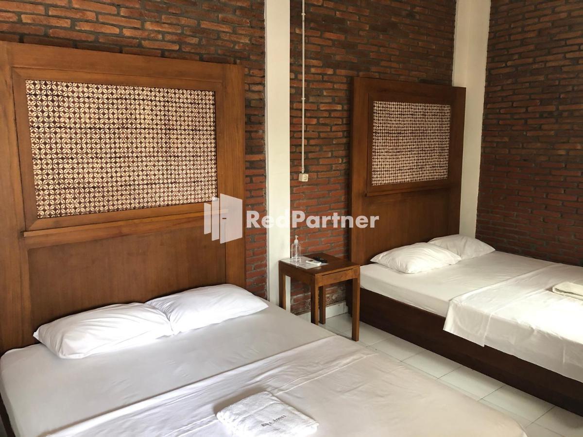 Rifka Annisa Guesthouse Syariah Redpartner Yogyakarta Luaran gambar