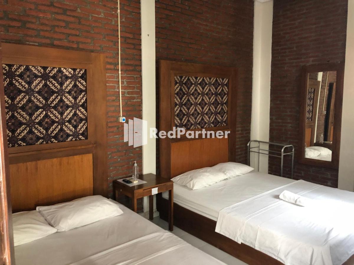 Rifka Annisa Guesthouse Syariah Redpartner Yogyakarta Luaran gambar